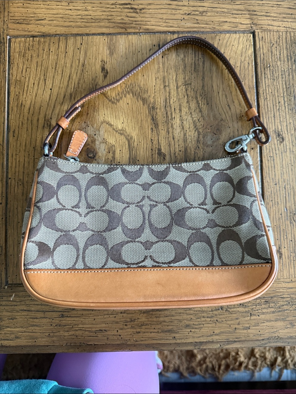 Coach Brown/Tan Signature Canvas Shoulder Bag - Picture 2 of 7